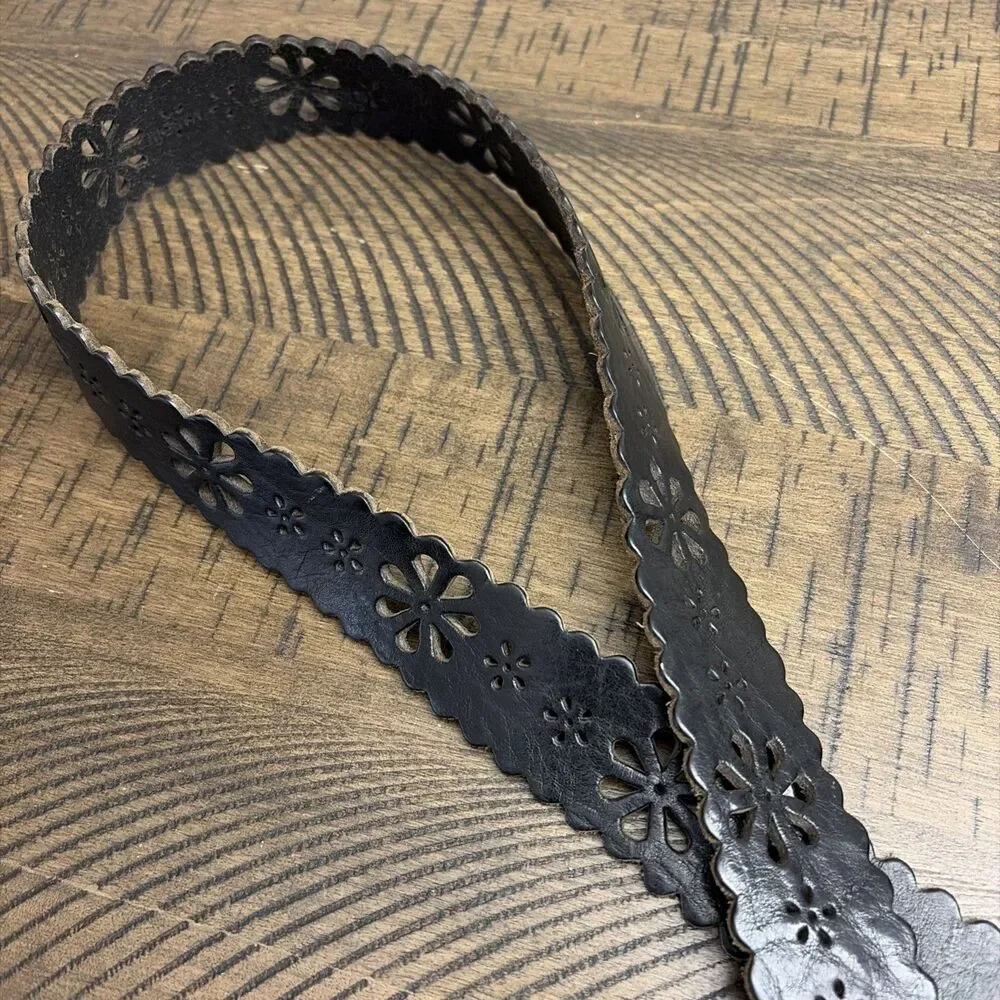Black Genuine Leather Belt Scalloped Edge Perforated Flower Cut Women Size L